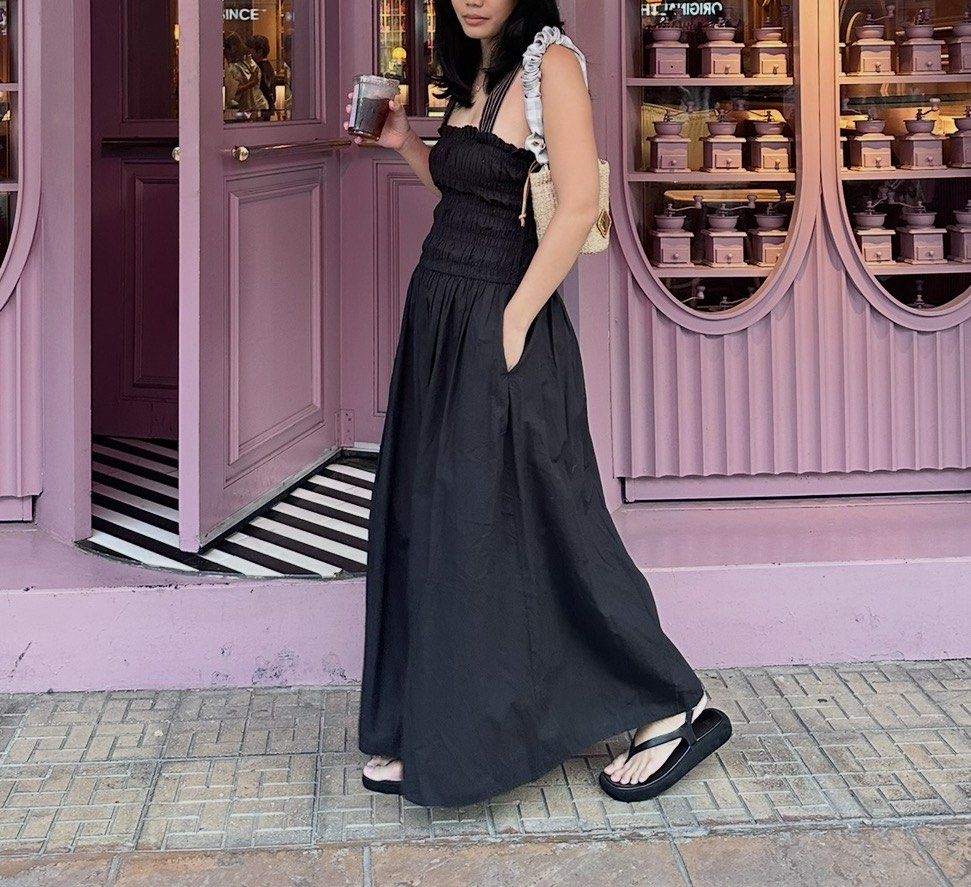Zara Black Maxi Dress (Category: Dresses) located in Taguig. Submitted by mcamille (Listing ID 1470951741, Image 1). Description: .