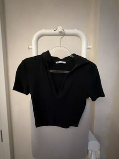 (Category: ) located in . Submitted by clearingcloset_ (Listing ID 1471073066, Image 1). Description: .
