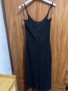 (Category: ) located in . Submitted by wardrobeinmnl (Listing ID 1471022201, Image 1). Description: .