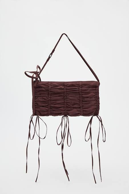 Zara Burgundy Cute Shoulder Bag (Category: Shoulder Bags) located in Taguig. Submitted by madeasoncloset (Listing ID 1471059264, Image 1). Description: Almost New worn hours lang Too many Bag Please see photo when worn for the size reference .