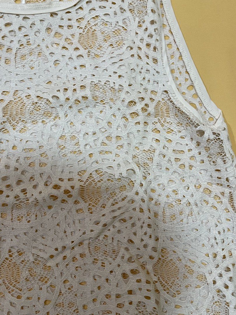 Zara Lace White Top (Category: Sleeveless) located in Bacolod City. Submitted by zdeclutters01 (Listing ID 1470967095, Image 3). Description: Read the description first before asking questions ‼️ * Discounted price exclusive of delivery fees. * Delivery fee c/o Buyer after full payment of the purchase price. PM me for delivery procedure and refund/contingency provisions for your security. * As-is, where-is. Please see photos for defects, if any. 