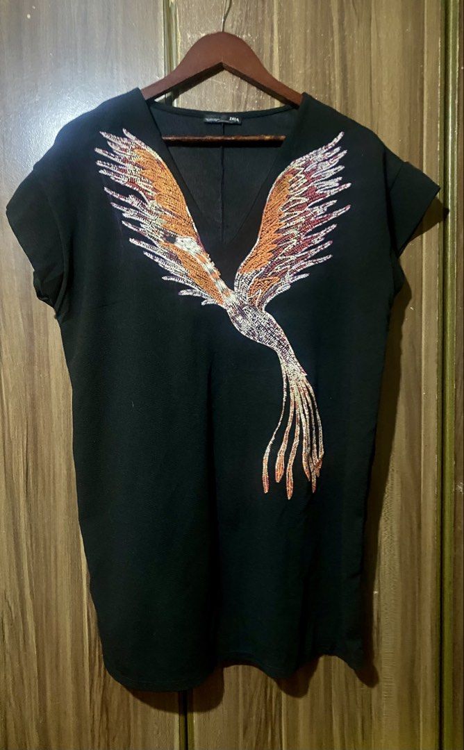 Zara Phoenix Black Tunic Dress (Category: Dresses) located in Quezon City. Submitted by ysabellashoppe (Listing ID 1471038095, Image 3). Description: Like new condition Zara Phoenix Black Tunic Dress. Size Medium. .