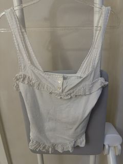 (Category: ) located in . Submitted by clearingcloset_ (Listing ID 1471075537, Image 1). Description: .