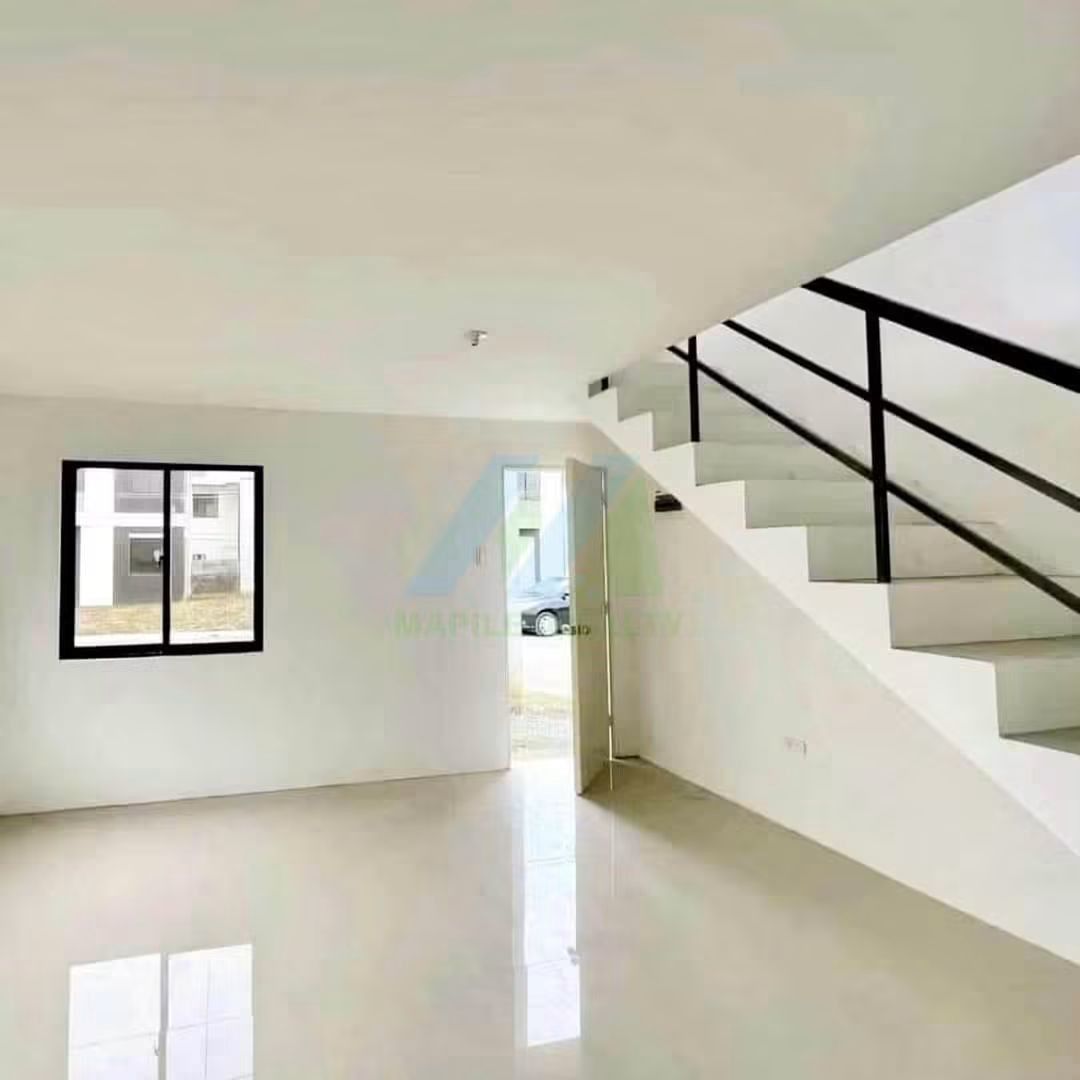 Zerina Premium (Category: House & Lot) located in Batangas. Submitted by grand_daisylyn (Listing ID 1471006466, Image 2). Description: 🔥 AFFORDABLE SINGLE ATTACHED 🔥 📍 Brgy. Kayumanggi, Lipa City, Batangas Presenting the Zerina Premium a modern single attached home, perfect for growing 𝟲𝗞 𝗥𝗘𝗦𝗘𝗥𝗩𝗔𝗧𝗜𝗢𝗡 𝗢𝗡𝗟𝗬😱 ✅ Lot Area: 80 sqm ✅ Floor Area: 50.8 sqm ✅ Complete Turnover 14k ONLY Monthly Amort sa Pag ibig. 𝐇𝐨𝐮𝐬𝐞 𝐅𝐞𝐚𝐭𝐮𝐫