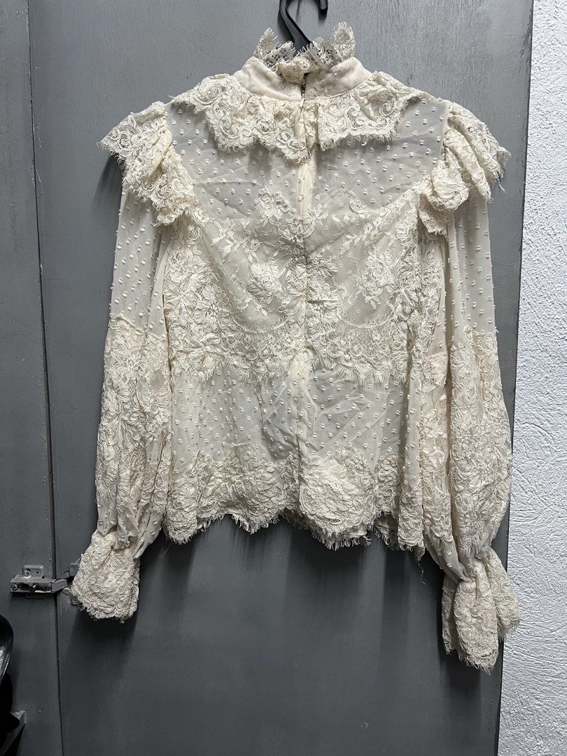 ZIMMERMANN CORDED LACE BLOUSE (Category: Longsleeves) located in Dasmarinas. Submitted by jessputrages (Listing ID 1471092663, Image 2). Description: For sale Zimmermann No main tag Washtag include No issue other than Offer thanks Pm for more details.