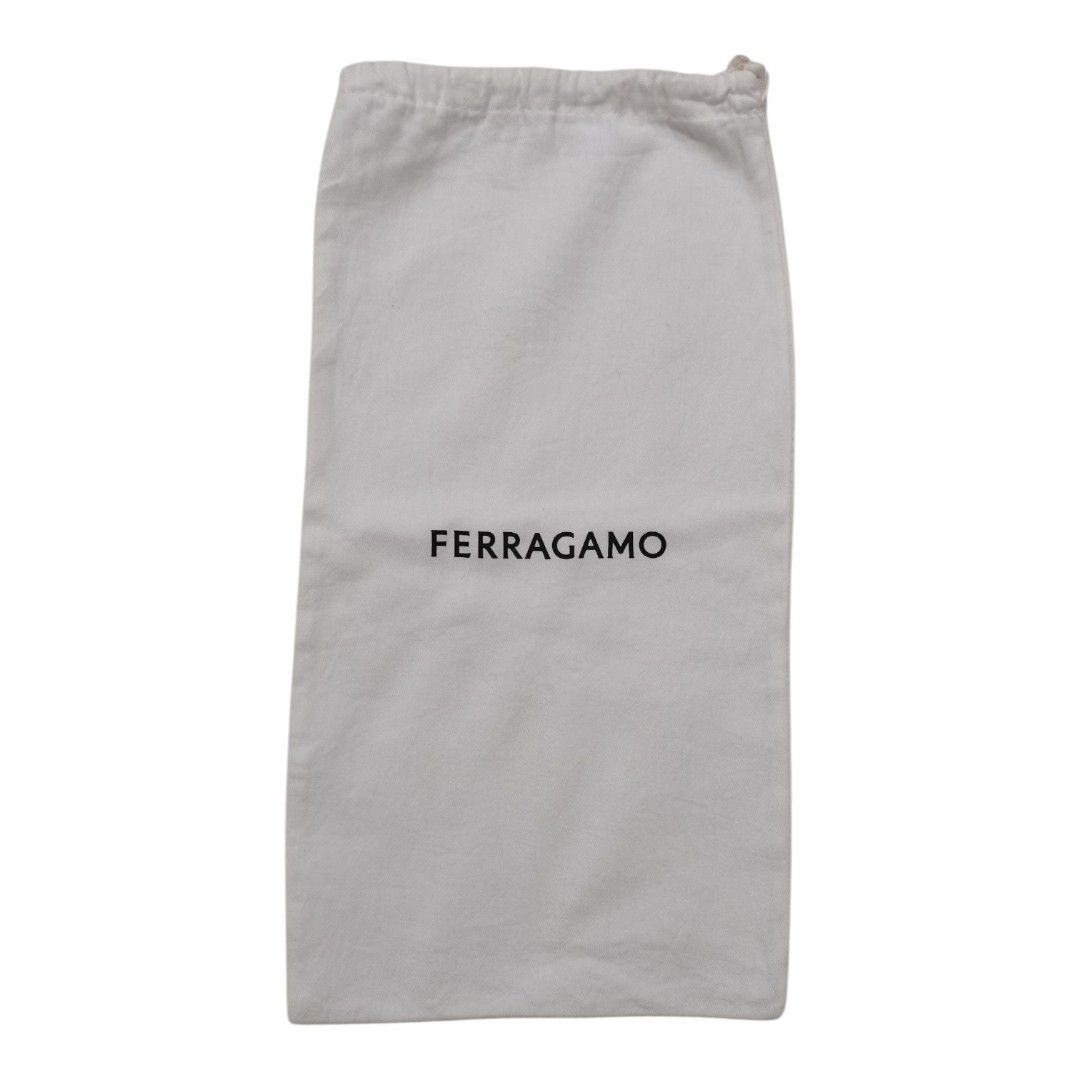 100% authentic Ferragamo boot dust bag (Category: Sneakers & Footwear) located in Santa Cruz. Submitted by oddpenguin-4575 (Listing ID 1465684917, Image 1). Description: 📌.....P L E A S E R E A D..... 📌measurement:L-15.5" /W-8" 📌color-9/10 📌Brand: Ferragamo Type: Boot / Tall Footwear Dust Bag Dimensions: 25.5” L × 8” W Material: Premium Cotton Color: White with Black Logo Text Closure: Top Drawstring Cord Condition: [Insert your item's condit