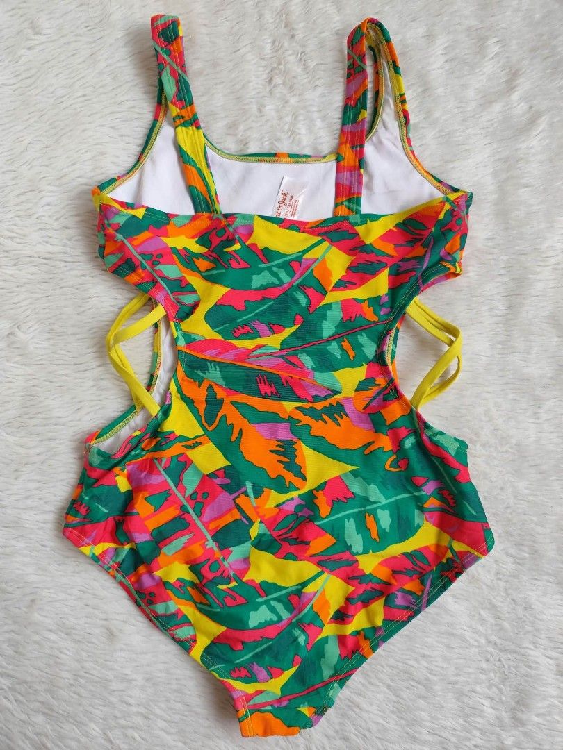 (10-12) Cat & Jack Kids Swimsuit (Category: Babies & Kids Fashion) located in Paranaque City. Submitted by sl_shop05 (Listing ID 1465647342, Image 2). Description: 🌻Like New🌻 🌼Brand: CAT & JACK 🌸Size: 10-12yrs old 🔺All Items are PRELOVED in good condition. 🔺Please do manage your expectations. 🔺WASH before USE‼️ 🔺BUY at your own RISK‼️ ❌NO RETURN, NO EXCHANGE POLICY❌ 🚫BOGUS BUYER/JOY RESERVER will be posted in every groups.......