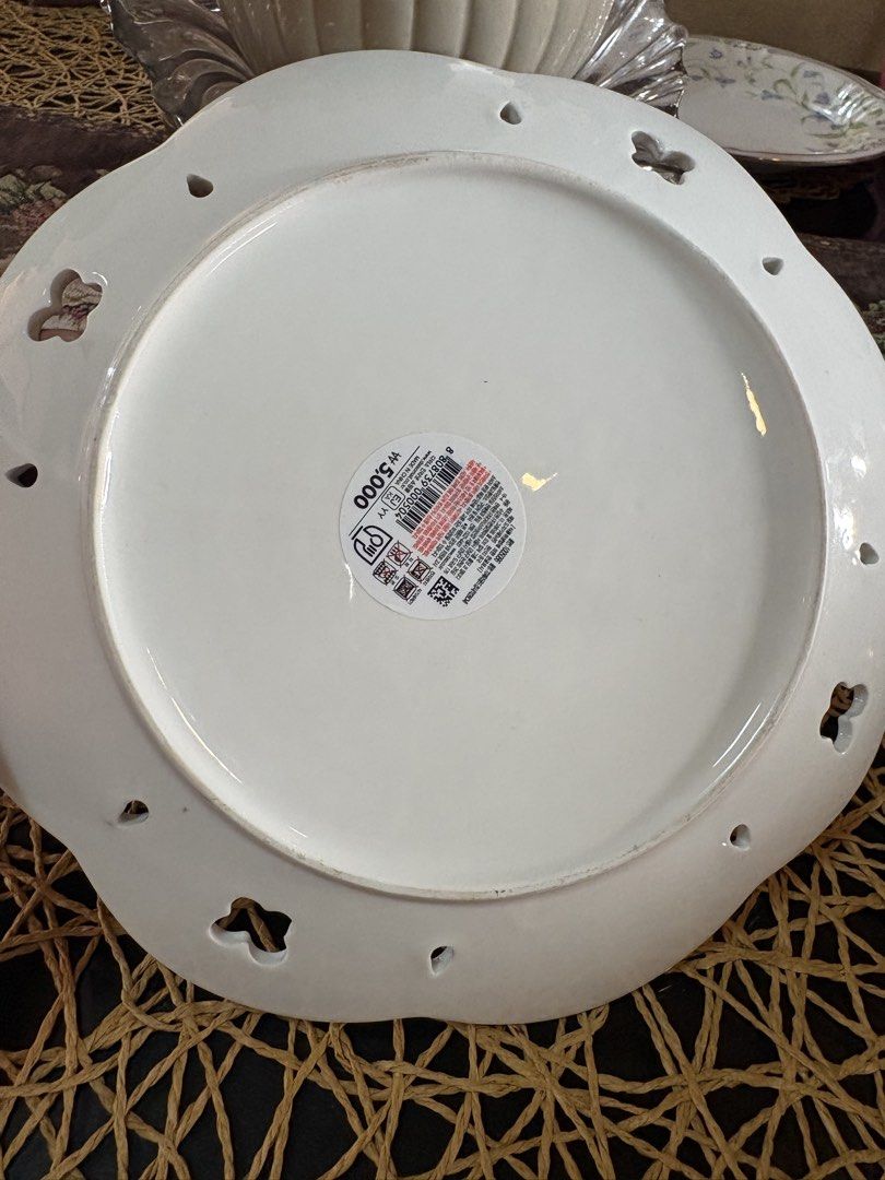 10” serving plate (Category: Dinnerware & Cutlery) located in Dipolog. Submitted by playmatesfriend.ph (Listing ID 1465677380, Image 2). Description: .