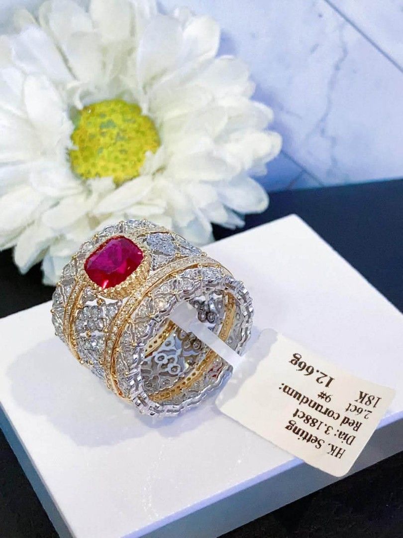 18k HongKong setting gold buccellati diamond ring (Category: Rings) located in Manila. Submitted by bhelgoldseller2ndaccount (Listing ID 1465616214, Image 2). Description: New!!✨New!!✨New!! 18k HongKong setting Gold 15,800/g 💯pawnable/naisasanla 💯with high appraisal rate 💯good investment 💯Direct supplier price 👉OPEN for resellers 🌺please take time to evaluate their actual sizes and grams 👉Best panggift for all occasions ✅ Sold per grams no