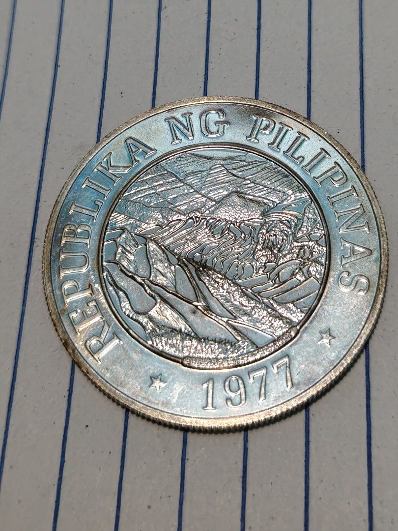 1977 b.u set (Category: Currency) located in Paranaque City. Submitted by independentman07 (Listing ID 1465703285, Image 3). Description: big coins silver coins sharp details a u to unc condition 3 coin capsule for 3 big coins .