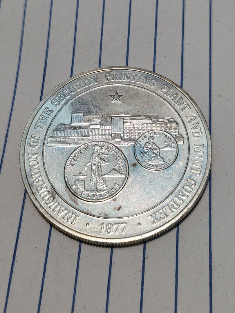 1977 b.u set (Category: Currency) located in Paranaque City. Submitted by independentman07 (Listing ID 1465703285, Image 1). Description: big coins silver coins sharp details a u to unc condition 3 coin capsule for 3 big coins .