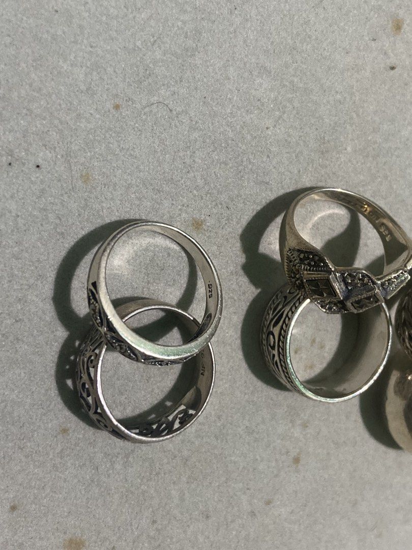 1 Lot Vintage rings 8 pcs (Category: Rings) located in Binan City. Submitted by retroz_collections (Listing ID 1465756218, Image 2). Description: .