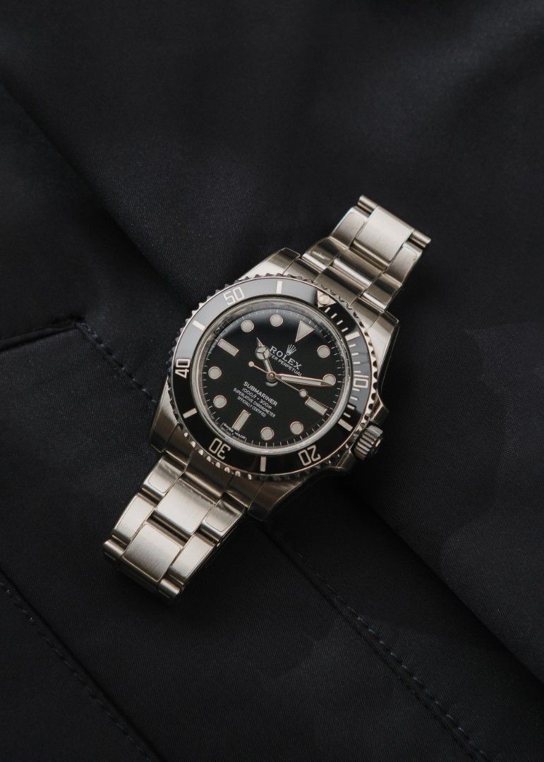 2020 Rolex Submariner w/ Box and Papers (with PPF) (Category: Men's Watches) located in Manila. Submitted by windsorfinery (Listing ID 1465614420, Image 1). Description: Rolex Submariner 114060 2020 Automatic 40mm Stainless steel (with PPF) Sapphire Rolex bracelet Box: Yes Papers: Yes Others: Rolex booklets, hang tag, and timegrapher receipt. 1-Year Mechanical Warranty by Windsor Finery Co. Cash Price: ₱678,000 ✔️ Layaway accepted ✔️ Credit cards