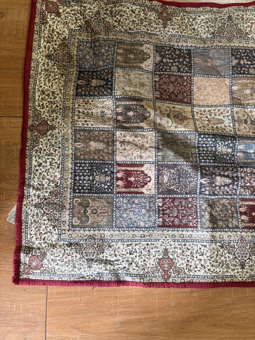28”x18 turkish non slip mat (Category: Other Home Decor) located in Dipolog. Submitted by playmatesfriend.ph (Listing ID 1465666746, Image 2). Description: .