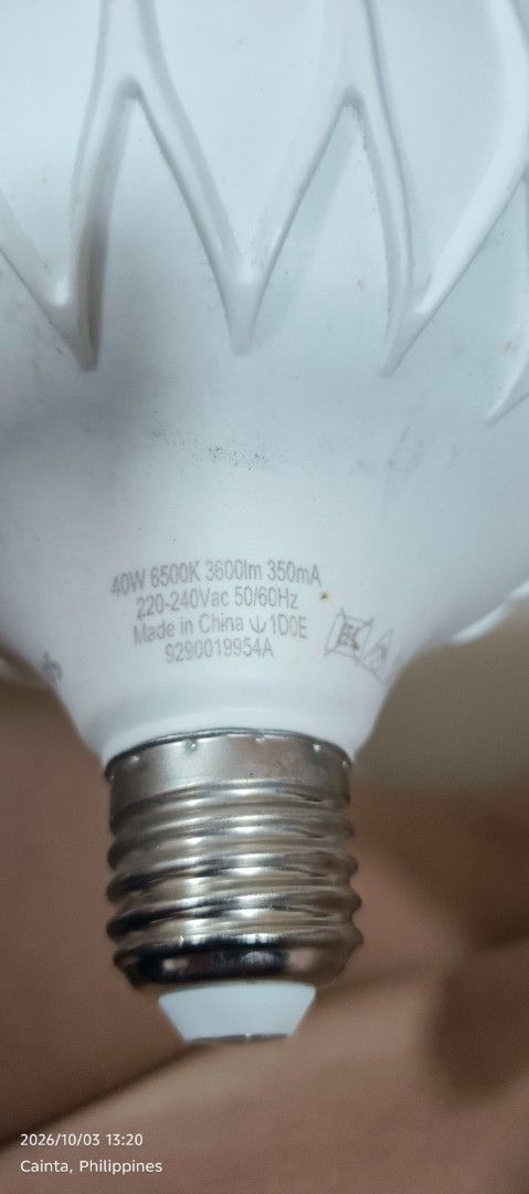 40W LED High Output Bulb 6500K (Category: Lighting) located in Pasig City. Submitted by shebelexis (Listing ID 1465620087, Image 2). Description: Power: 40W Color Temperature: 6500K Daylight Brightness: 3,600 lumens Voltage: 220–240V AC, 50/60Hz Base: E27 Condition: Used/unused? Reason for selling: Not used / no longer needed. 💡 High-brightness 40W LED bulb, suitable for larger rooms, garages, workshops, outdoor covered areas, or spaces that nee