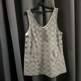 (Category: ) located in . Submitted by arinadamya_ (Listing ID 1465590813, Image 1). Description: .