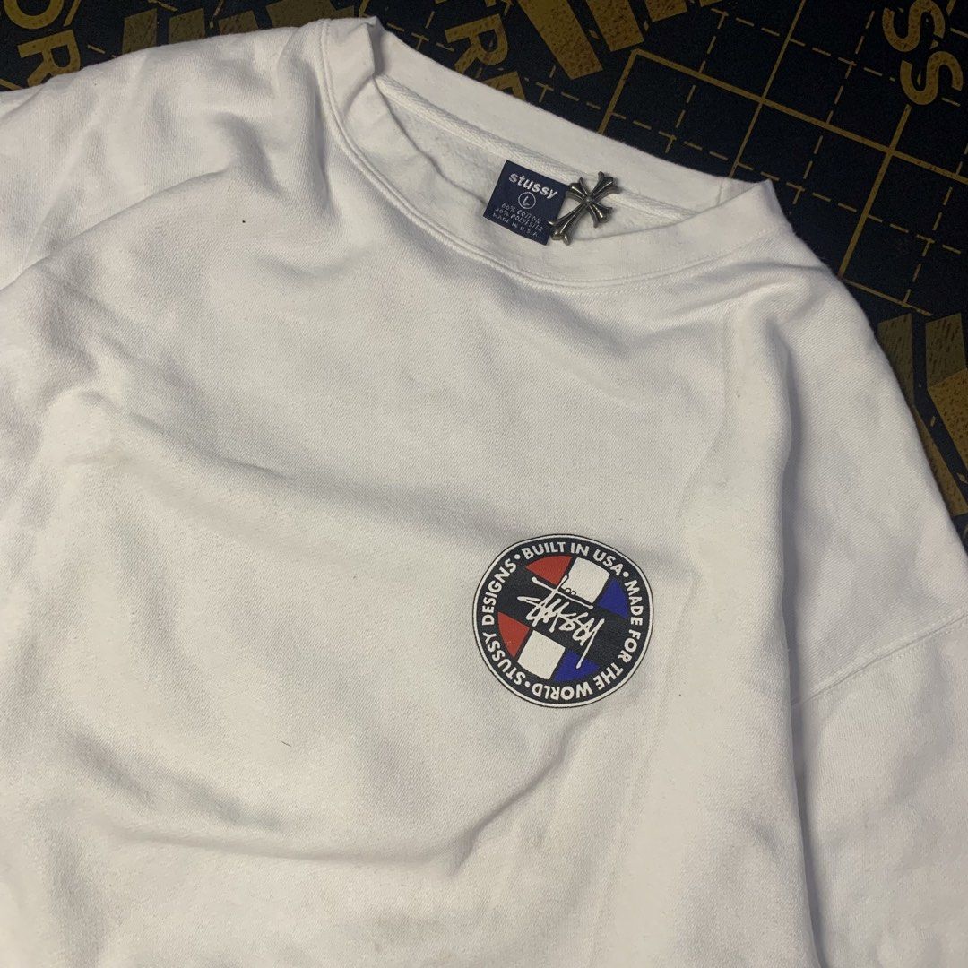 90’s Stussy Sweater (Category: Coats, Jackets and Outerwear) located in Manila. Submitted by vanmeds (Listing ID 1465716669, Image 2). Description: Vtg 90’s White Stussy Sweatshirt Large on tag (boxy) excellent condition 24 width 25 length 📍manila .
