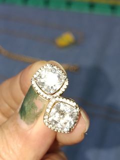 (Category: ) located in . Submitted by kristal68 (Listing ID 1465594398, Image 1). Description: .