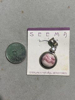 (Category: ) located in . Submitted by retroz_collections (Listing ID 1465751773, Image 1). Description: .