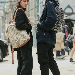（分類：）位於 。 由 safecat_0378ce 提交（商品編號 1465585662，圖片 1）。簡介： 。