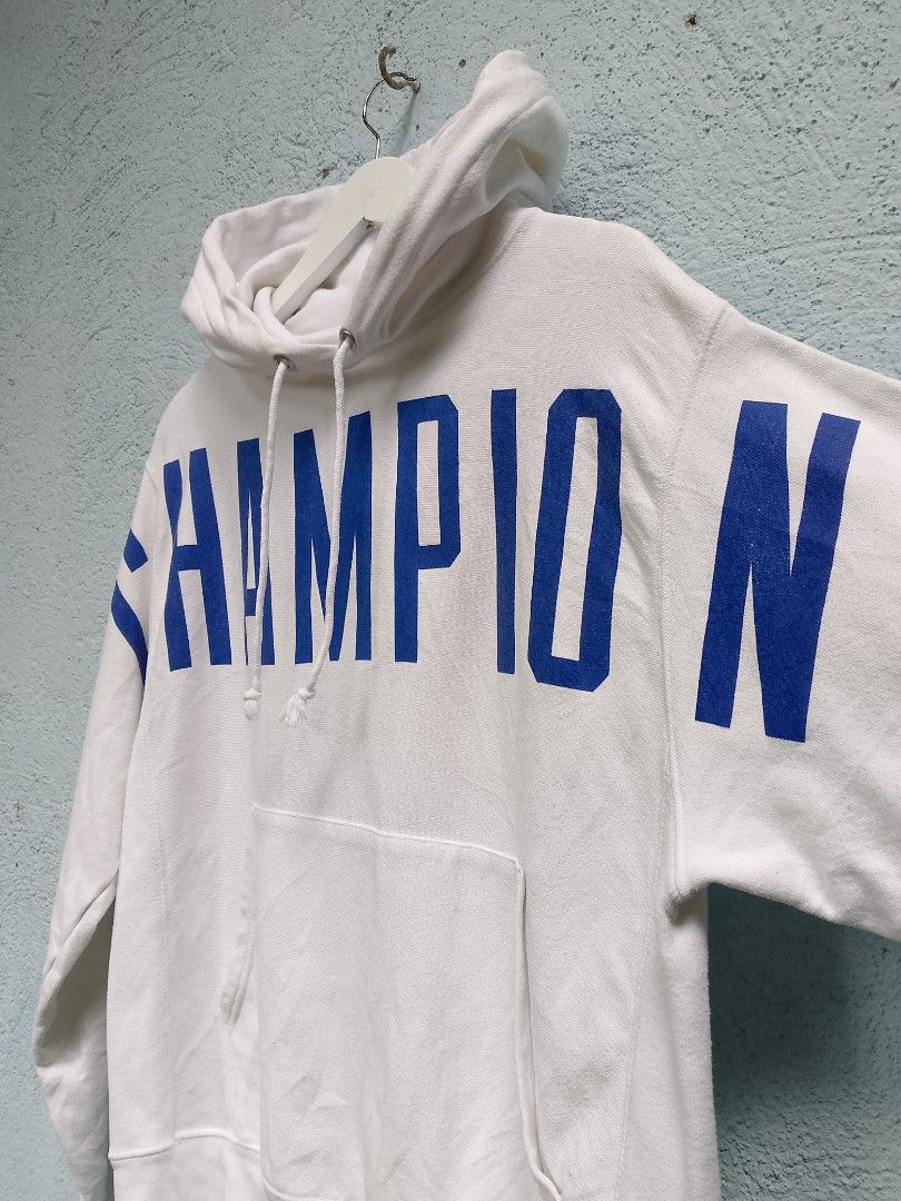 📌 Champion reverse weave big script logo hoodie (Category: Coats, Jackets and Outerwear) located in Camaligan. Submitted by central_closet (Listing ID 1465724050, Image 3). Description: ‎📌 Champion reverse weave big script logo hoodie ‎Size: Medium on tag ‎•Dimensions: ‎Width: 22 ‎Length: 27 ‎Sleeves: 26 ‎ ‎- In as New Condition ‎- MUST HAVE IN YOUR COLLECTION ‎- Heavyweight pants ‎- Hard Denim ‎ISSUE: NONE ‎ ‎Price: 850🏷️ ‎ ‎•✅PLUS SHIPPING F