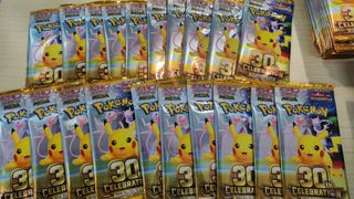 （分類：）位於 。 由 mk32601pkmon 提交（商品編號 1465661255，圖片 1）。簡介： 。