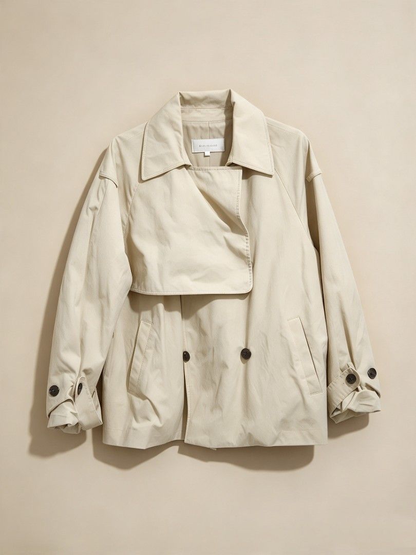 ✨ PRELOVED BLAZERS ✨ (Category: Coats, Jackets and Outerwear) located in Manila. Submitted by peptaura (Listing ID 1465587813, Image 1). Description: Elegant brown, white & beige pieces, each worn only once and lovingly kept. Perfect for work, events, or effortlessly polished looks. Best suited for L–XL frames..