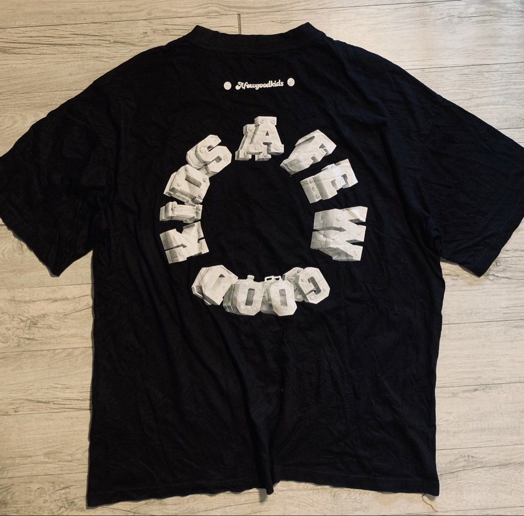 A Few Good Kids (Category: Activewear) located in Manila. Submitted by sgthriftmanila2.0 (Listing ID 1465756773, Image 1). Description: .