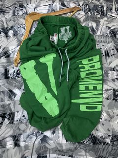 (Category: ) located in . Submitted by domingthriftclothes (Listing ID 1465703261, Image 1). Description: .