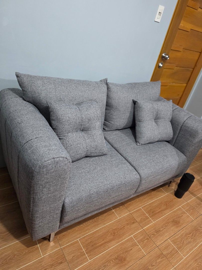 Abenson Home Shely 2-Seater Sofa Gray (Category: Sofas) located in Quezon City. Submitted by quagmire0x (Listing ID 1465714141, Image 3). Description: Selling 1 day old 2 seater sofa shelly (uratex foam) from AbensonsHome Still have official receipt Pm for video or more details. Inclusion 2 back pillow and 2 throw pillow Dimensions: (cm) Length: 152cm Width: 81cm Heigh 86cm Weight: 48kg.