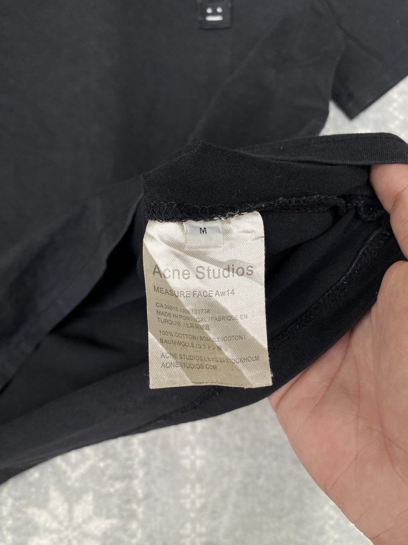 Acne Studio T-shirt size small 19x23 (Category: Tshirts & Polo Shirts ) located in Iloilo. Submitted by thriftxside (Listing ID 1465605402, Image 3). Description: .