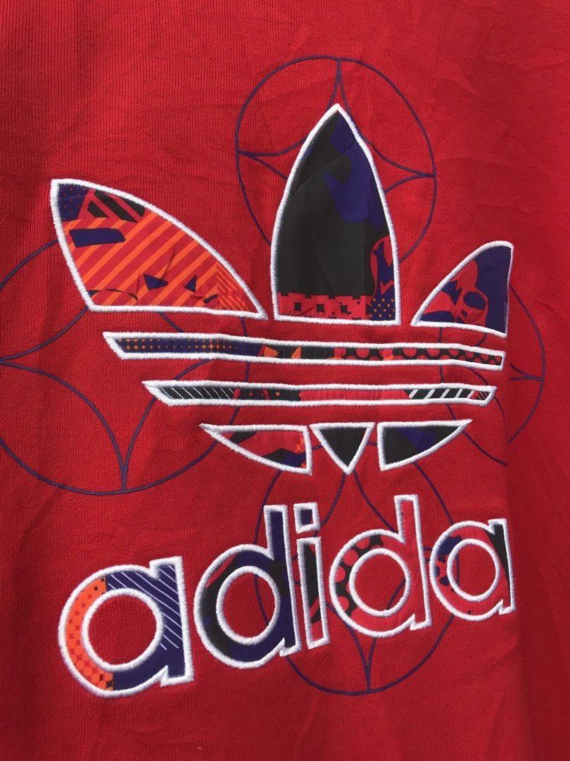 ADIDAS (Category: Coats, Jackets and Outerwear) located in Butuan. Submitted by roannargel13668 (Listing ID 1465626153, Image 3). Description: .