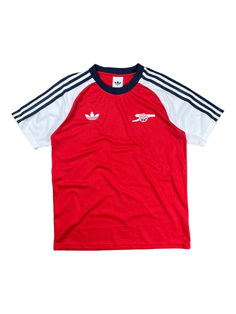 Adidas Arsenal Jersey (Category: Tshirts & Polo Shirts ) located in Bacolod City. Submitted by gabinuks2039771 (Listing ID 1465653651, Image 1). Description: 21x28 Dm if interested No flaws.