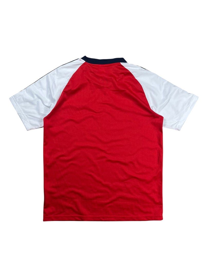 Adidas Arsenal Jersey (Category: Tshirts & Polo Shirts ) located in Bacolod City. Submitted by gabinuks2039771 (Listing ID 1465653651, Image 2). Description: 21x28 Dm if interested No flaws.