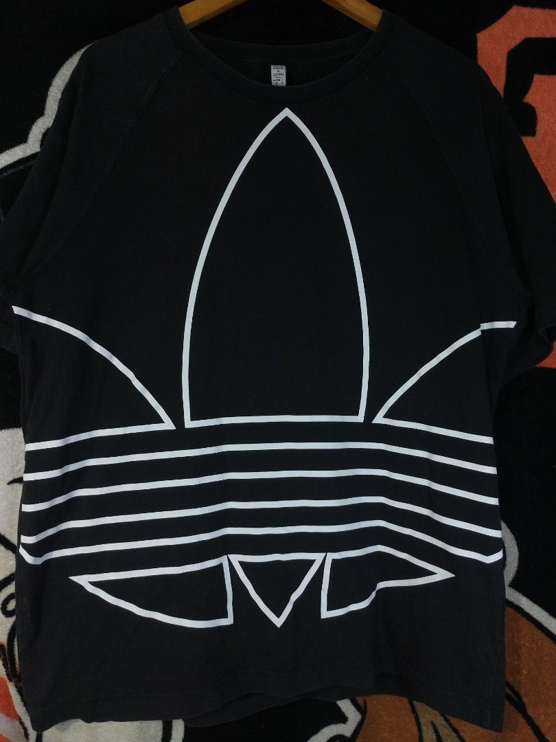 Adidas Big Logo Tee (Category: Tshirts & Polo Shirts ) located in Castilla. Submitted by stignapamorma (Listing ID 1465684700, Image 1). Description: Size - 21.5x28.5 Condition - Excellent Color Rate - 8.5/10 Issue - Good Fade Price - 350+SF.