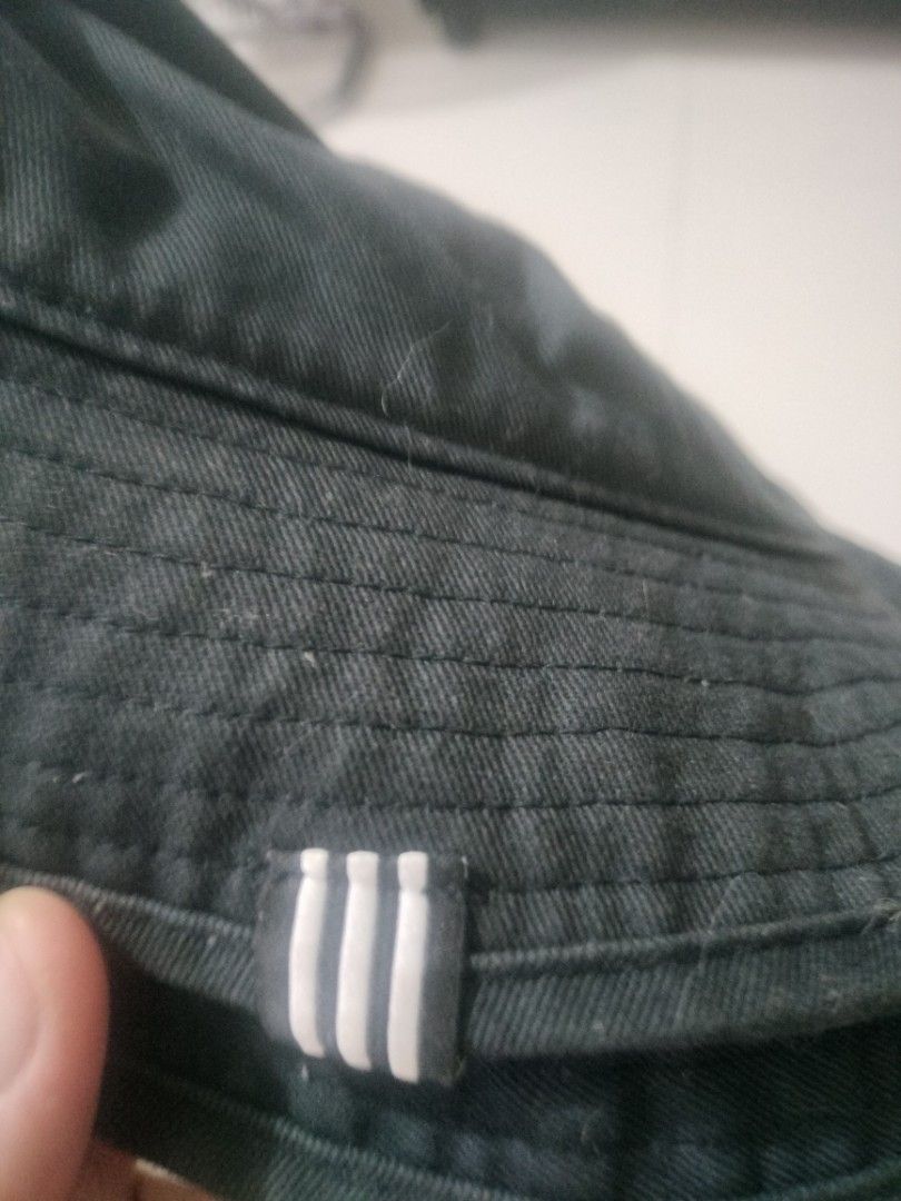 Adidas bucket hat (Category: Activewear) located in Imus. Submitted by emershop (Listing ID 1465656547, Image 2). Description: for sale original adidas bucket hat.