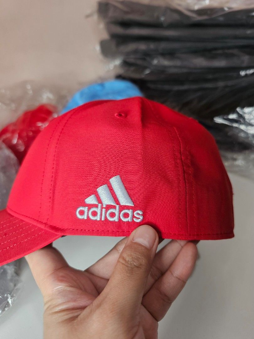 ADIDAS Cap - Red (Category: Caps & Hats) located in Quezon City. Submitted by senyoramaria2 (Listing ID 1465630912, Image 2). Description: ADIDAS Cap OSFM #US pasabuy.