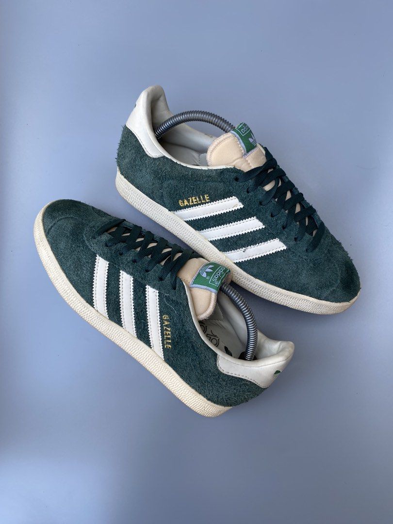 Adidas Gazelle Shoes (Category: Sneakers) located in Iligan City. Submitted by jackofall.sole (Listing ID 1465614729, Image 2). Description: Adidas Gazelle Shoes US 6 1/2 | 39 1/3| 24.5CM -Very good condition ₱1399 + sf.