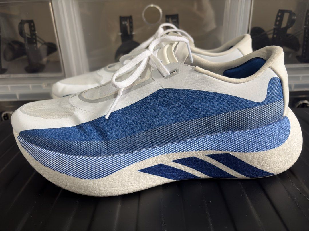 Adidas Hyperboost Edge (Category: Sneakers) located in Muntinlupa City. Submitted by jhurrific (Listing ID 1465635255, Image 1). Description: Adidas Hyperboost Edge -Size: US 11.0 -w/ Original Box *Payment First: Bank Transfer or GCash *Buyer handles and shoulders shipping.