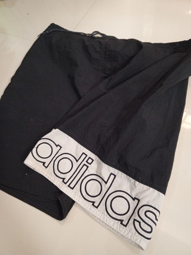 Adidas Nylon Shorts Black White Size M (Category: Shorts) located in Orani. Submitted by thriftniea (Listing ID 1465647706, Image 2). Description: ADIDAS SIZE 38-40 LENGTH 19.