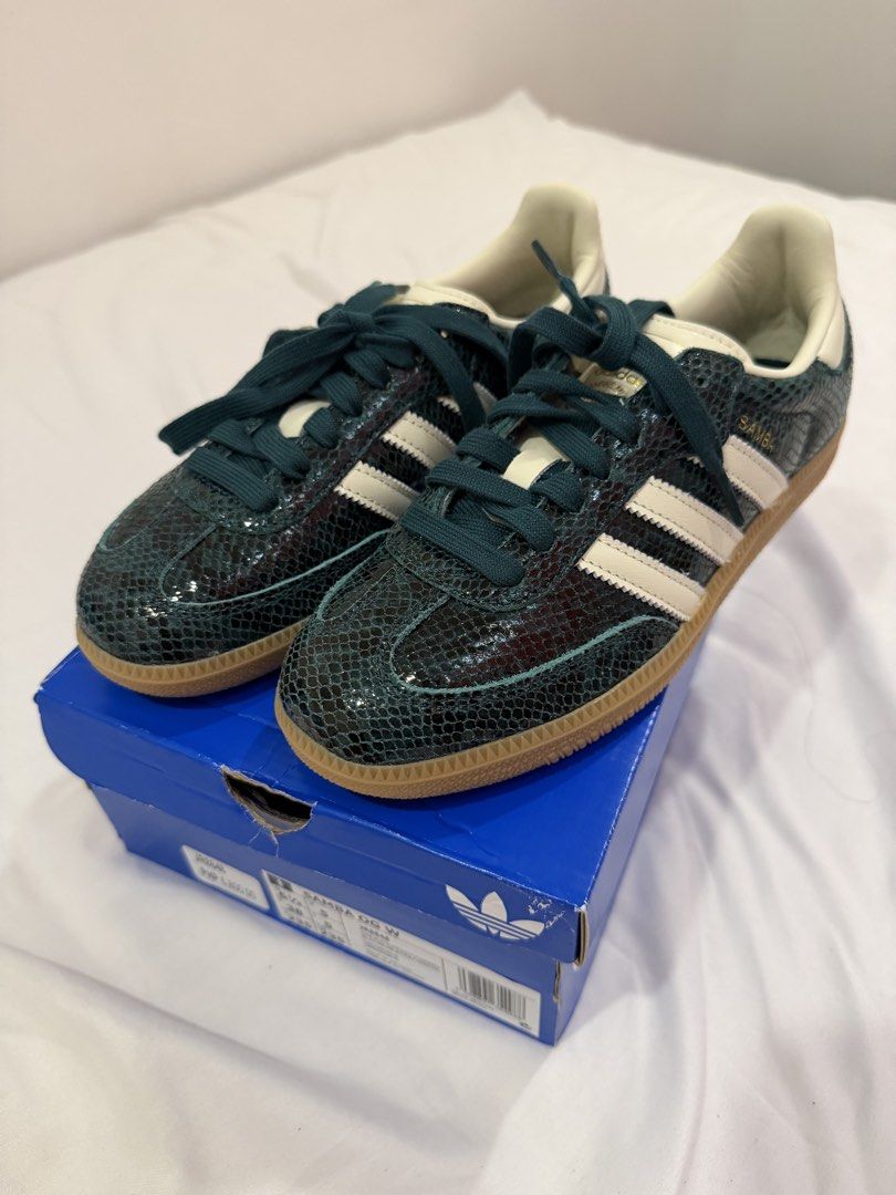 Adidas Samba (Category: Shoe inserts) located in Manila. Submitted by shopaholicc_08 (Listing ID 1465638408, Image 1). Description: .