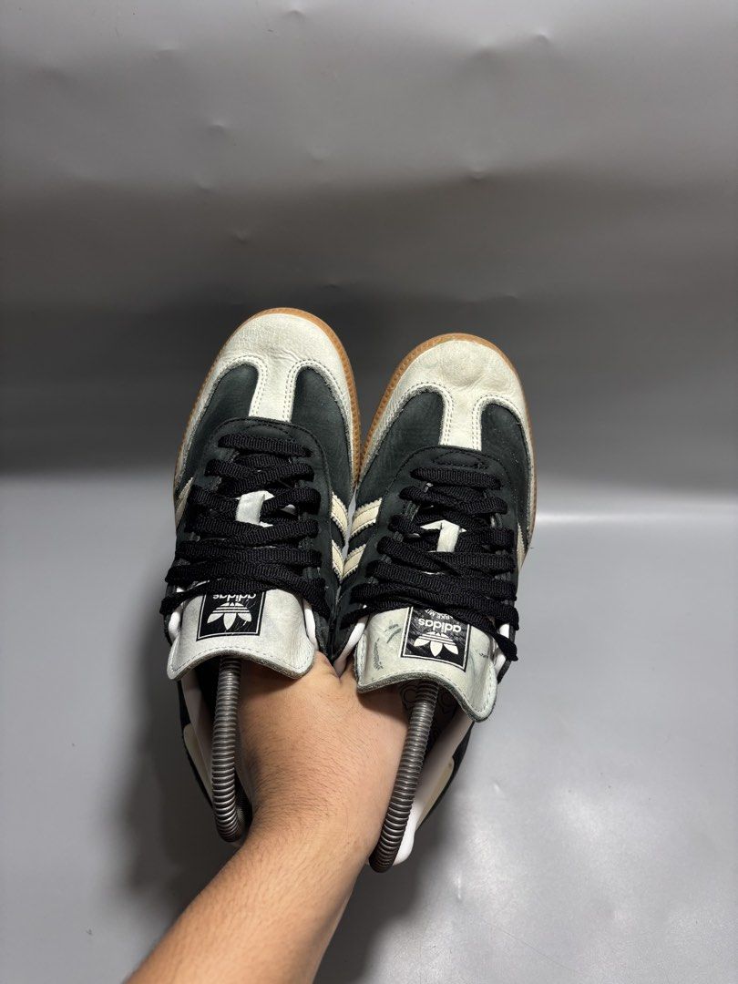 Adidas Samba Black White Gum Sole (Category: Sneakers) located in Butuan. Submitted by shoeetasho (Listing ID 1465741048, Image 2). Description: - Brand: Adidas - Model: Samba - Color: Black and White Leather with Gum Sole - Size: 7.5 US / 39 EU / 24.5 cm - Style: Timeless retro look, perfect for everyday wear.