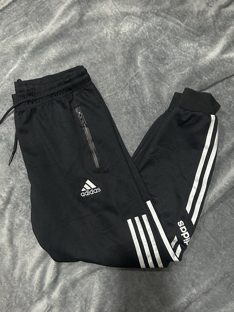 Adidas Track Pants (Category: Joggers) located in Quezon City. Submitted by bunnyrack.co (Listing ID 1465751544, Image 1). Description: 📍commonwealth, qc shipping via jnt or lalamove.