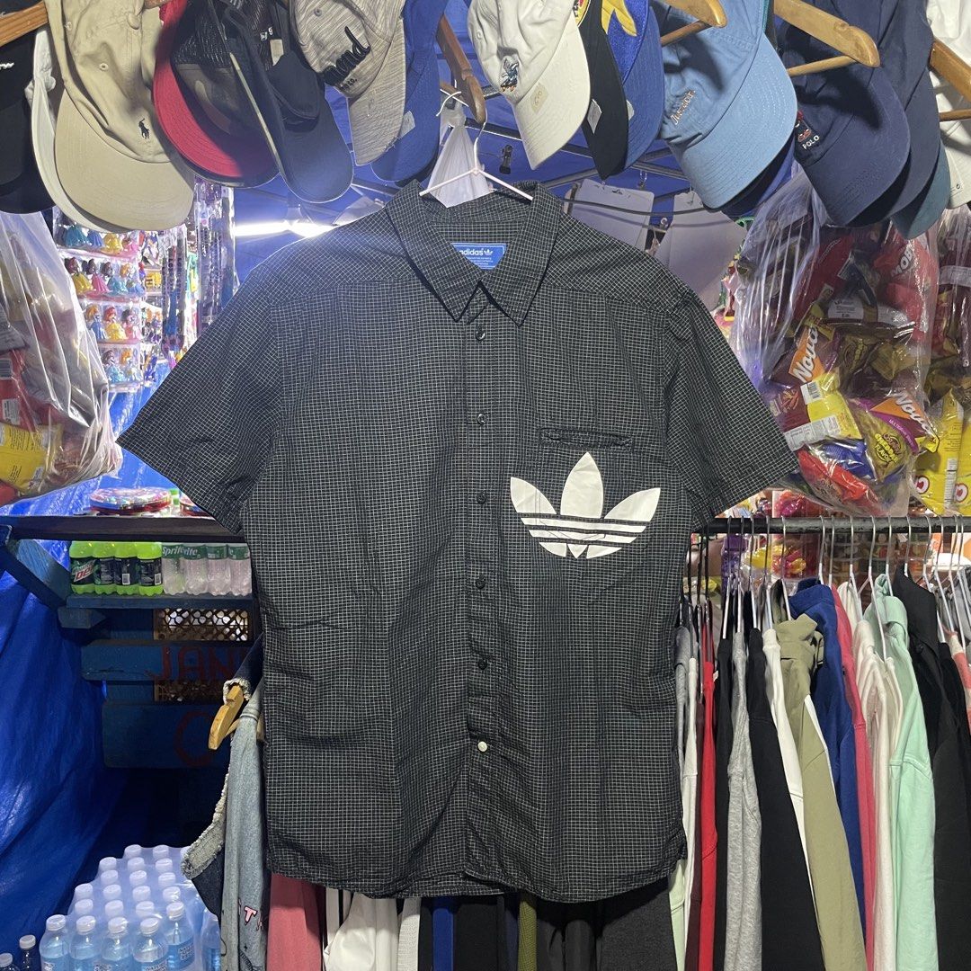 Adidas TreFoil Polo Button Down (Category: Activewear) located in Cebu City. Submitted by looted.goods (Listing ID 1465697677, Image 1). Description: 21x28.