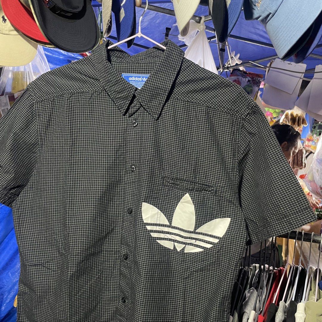 Adidas TreFoil Polo Button Down (Category: Activewear) located in Cebu City. Submitted by looted.goods (Listing ID 1465697677, Image 2). Description: 21x28.