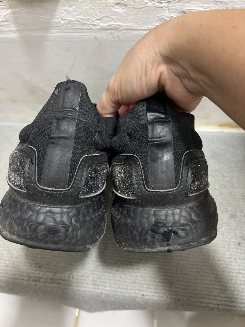 Adidas Ultra boost (Category: Sneakers) located in Cabanatuan. Submitted by happythriftbyshidshin (Listing ID 1465602816, Image 3). Description: Preloved Pls see pictures for details.