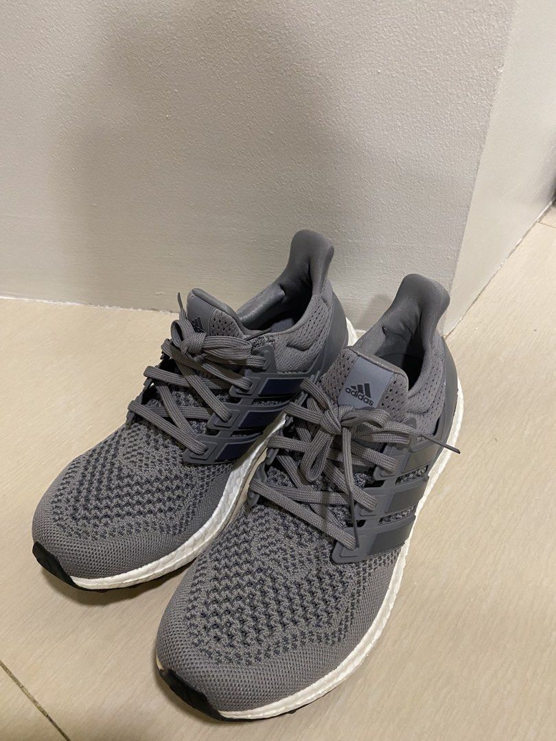 Adidas Ultra Boost (almost new) (Category: Sneakers) located in Muntinlupa City. Submitted by georgette95 (Listing ID 1465683690, Image 1). Description: - Brand: Adidas Ultra Boost - Color: Grey with white soles and black rubber outsoles - Size: US 8 / UK 7.5 - Material: Breathable Primeknit upper with signature side cage - Condition: Clean, very minimal wear on treads - Ideal for: Daily casual wear or gym workouts - Location: Metro Manila (Shipp