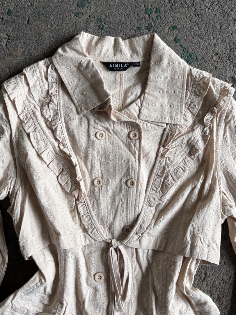 AIMILA Beige Ruffled Double-Breasted Long Sleeve Blouse (Category: Blouses) located in Quezon City. Submitted by ward.drobe (Listing ID 1465639330, Image 3). Description: Size M-L.