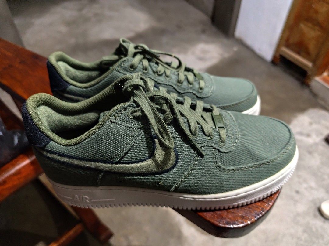 Air Force One Olive Matte Size 10 (Category: Sneakers) located in Manila. Submitted by buyybustt (Listing ID 1465691038, Image 1). Description: Brand New (No Box) 100% Original Money Back Guarantee if Proven Fake Brought in Canada (Pasalubong) (Wrong Size).