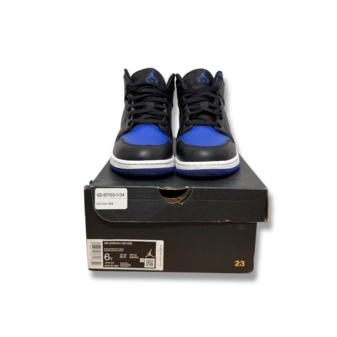 PRELOVED Air Jordan 1 Mid (GS) ‘Hyper Royal’ (Category: Sneakers) located in Manila. Submitted by thrifttt.com (Listing ID 1465606399, Image 3). Description: •Model: Air Jordan 1 Mid (GS) • Colorway: Black / Hyper Royal - White • SKU: 554725-068 • Size: 6Y (EUR 38.5 / 24 cm) • Condition: Preloved in Excellent Condition (Clean uppers, complete with original box & box sticker) • Market Value: Current brand new price ranges from ₱10,000 - ₱11,000+ *